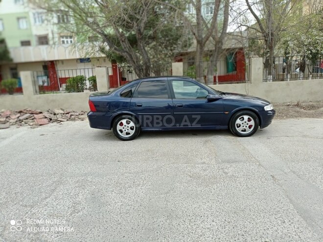 Opel Vectra 1999, 410,326 km - 2.0 л - Sumqayıt