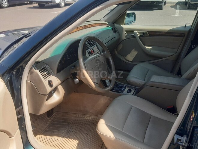 Mercedes C 280 1997, 173,000 km - 2.8 l - Tovuz