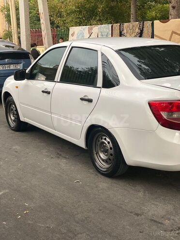 LADA (VAZ) Granta 2013, 200,000 km - 1.6 l - Sumqayıt