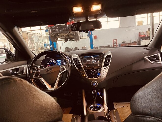 Hyundai Veloster 2015, 80,000 km - 1.6 l - Bakı