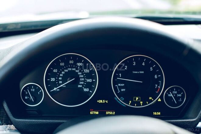 BMW 328 2014, 110,884 km - 2.0 l - Gəncə