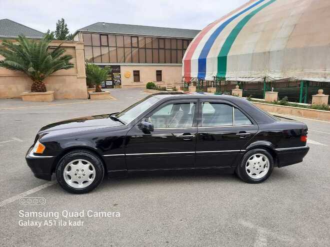 Mercedes C 230 2000, 285,009 km - 2.3 l - Bakı