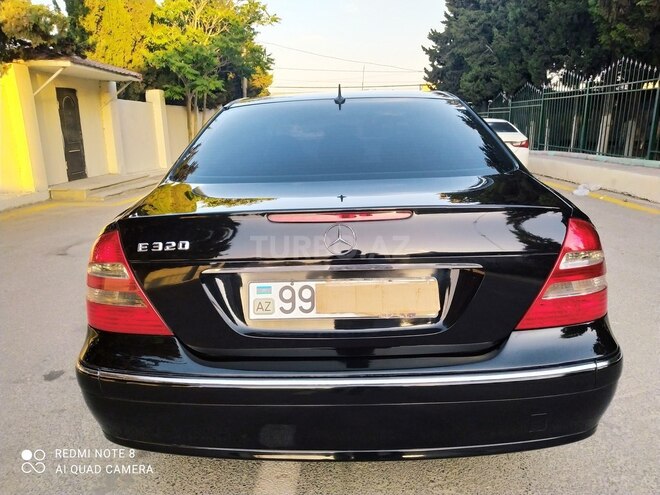 Mercedes E 320 2002, 218,000 km - 3.2 l - Bakı