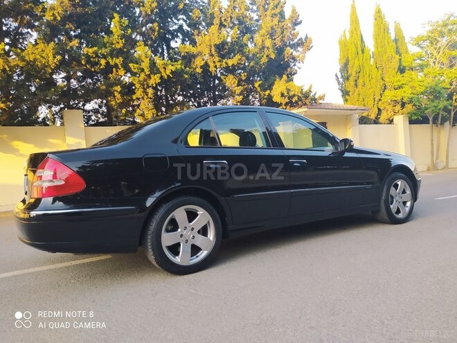 Mercedes E 320 2002, 218,000 km - 3.2 l - Bakı