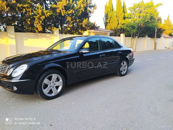 Mercedes E 320 2002, 218,000 km - 3.2 l - Bakı