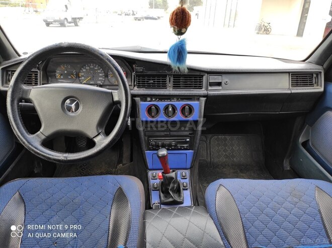 Mercedes 190 1991, 392,273 km - 2.0 l - Bakı