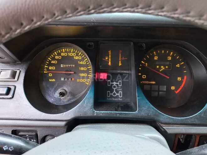Mitsubishi Pajero 1991, 300,000 km - 2.8 л - Bakı