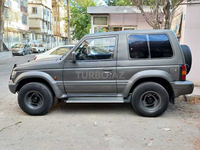 Mitsubishi Pajero 1991, 300,000 km - 2.8 л - Bakı