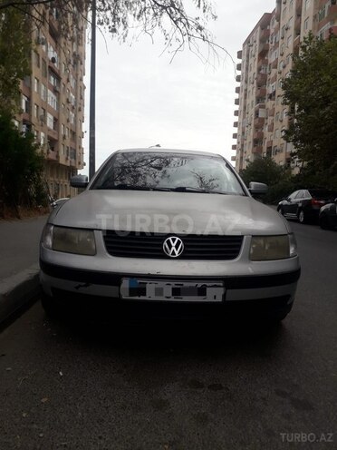 Volkswagen Passat 1997, 164,578 km - 1.8 l - Bakı
