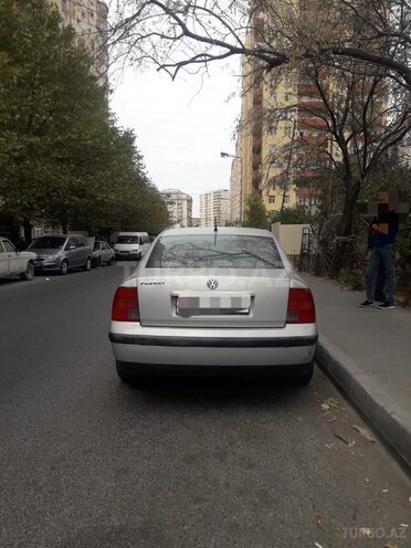 Volkswagen Passat 1997, 164,578 km - 1.8 l - Bakı
