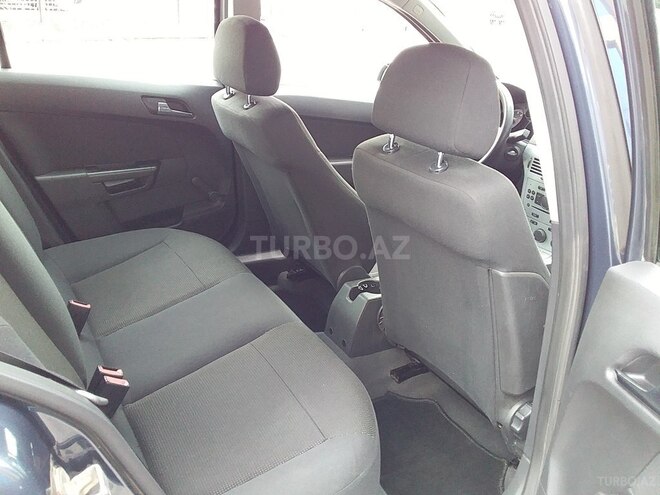 Opel Astra 2009, 186,000 km - 1.4 l - Bakı