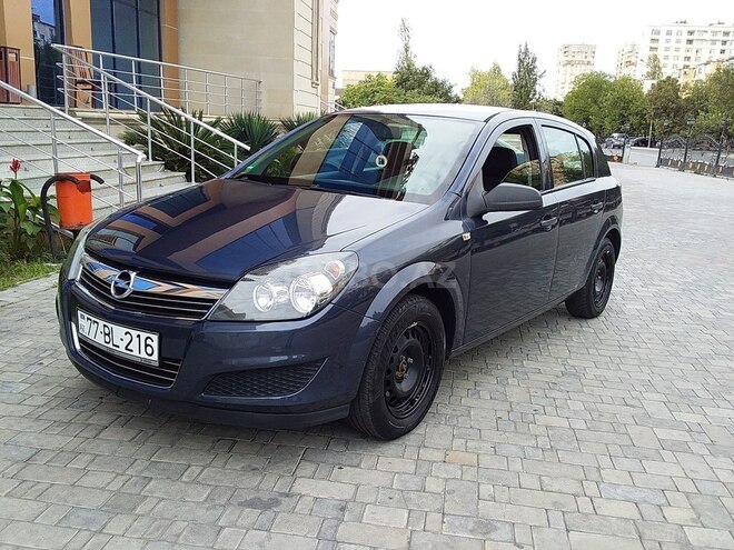 Opel Astra 2009, 186,000 km - 1.4 l - Bakı