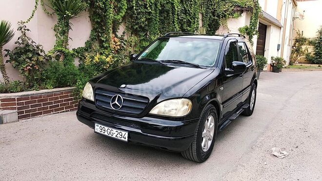 Mercedes  2001, 394,289 km - 4.3 l - Bakı