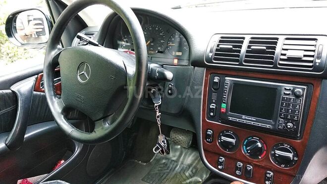 Mercedes  2001, 394,289 km - 4.3 l - Bakı