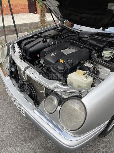 Mercedes E 240 1998, 356,900 km - 2.4 l - Göyçay