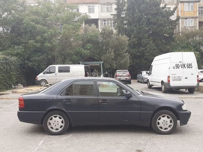 Mercedes C 180 1994, 380,000 km - 1.8 l - Bakı