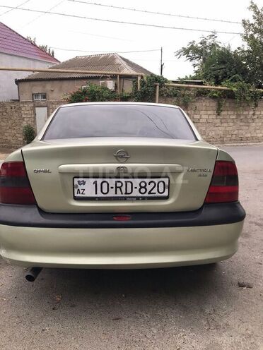 Opel Vectra 1995, 258,147 km - 2.0 l - Bakı