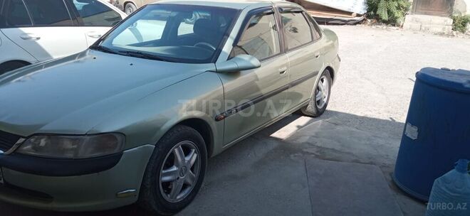 Opel Vectra 1995, 258,147 km - 2.0 l - Bakı