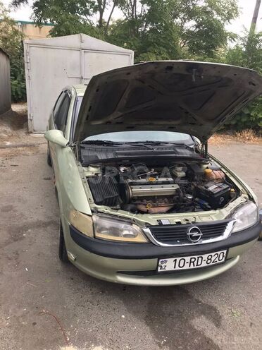 Opel Vectra 1995, 258,147 km - 2.0 l - Bakı