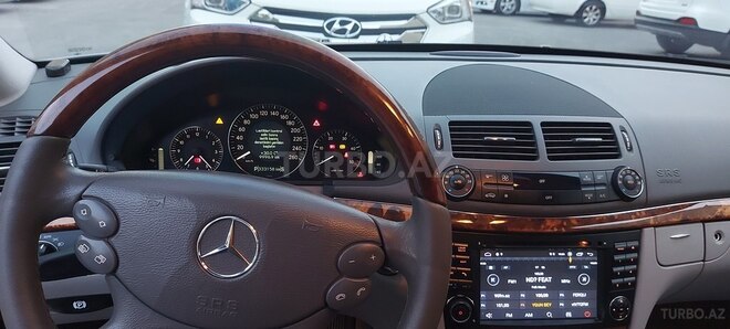 Mercedes E 300 2008, 334,000 km - 3.0 л - Bakı