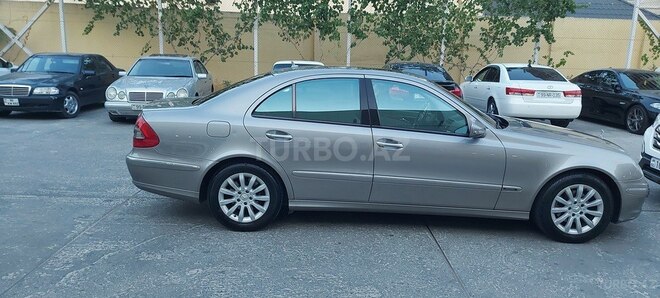 Mercedes E 300 2008, 334,000 km - 3.0 л - Bakı
