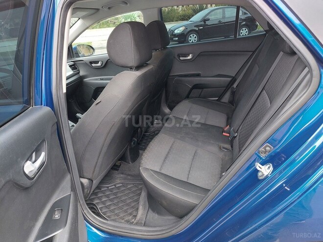 Kia Rio 2018, 78,000 km - 1.6 л - Bakı