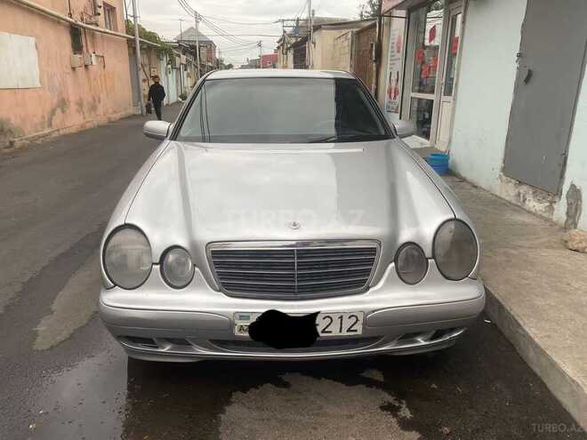 Mercedes E 220 2000, 389,000 km - 2.2 l - Bakı