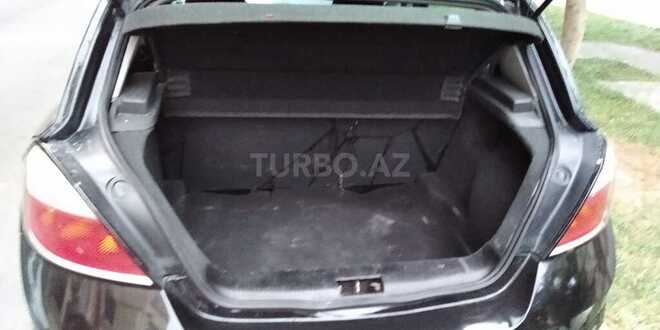 Opel Astra 2005, 135,000 km - 1.6 l - Bakı