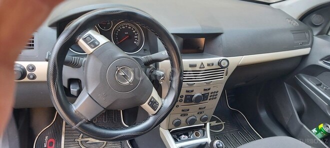 Opel Astra 2008, 305,775 km - 1.4 l - Cəlilabad