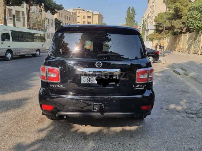 Nissan Patrol 2010, 190,000 km - 5.6 l - Bakı