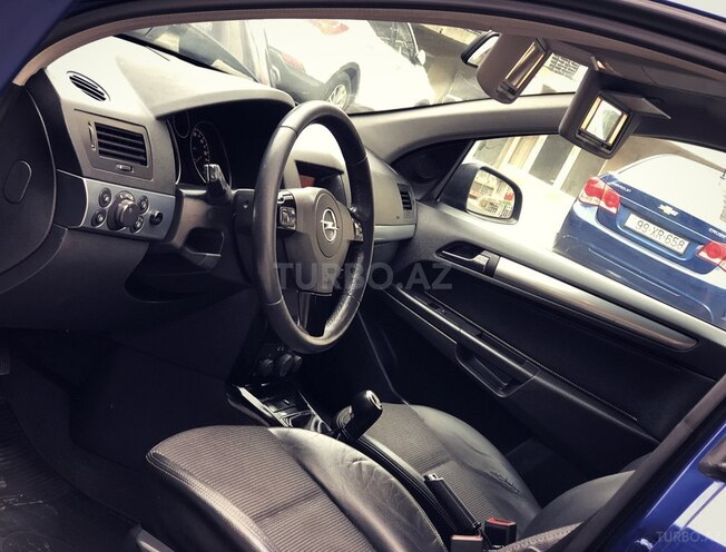 Opel Astra 2008, 172,000 km - 1.3 l - Bakı