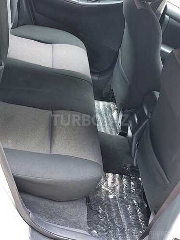 Toyota Corolla 2006, 175,000 km - 1.4 л - Bakı
