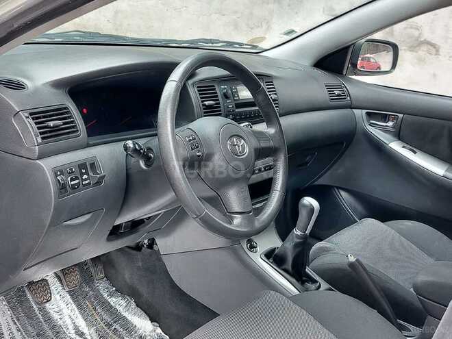 Toyota Corolla 2006, 175,000 km - 1.4 л - Bakı