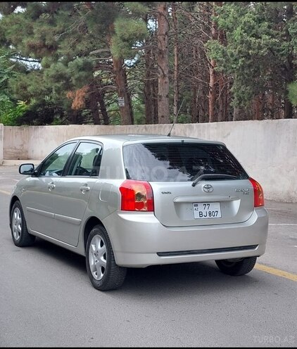 Toyota Corolla 2006, 175,000 km - 1.4 л - Bakı