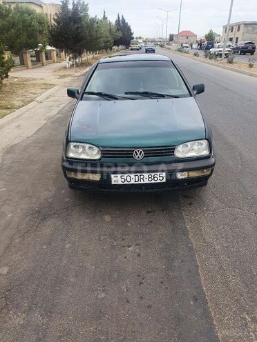 Volkswagen Golf 1996, 290,000 km - 1.8 l - Sumqayıt