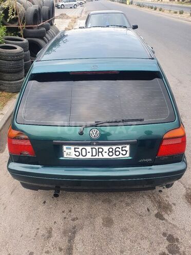 Volkswagen Golf 1996, 290,000 km - 1.8 l - Sumqayıt