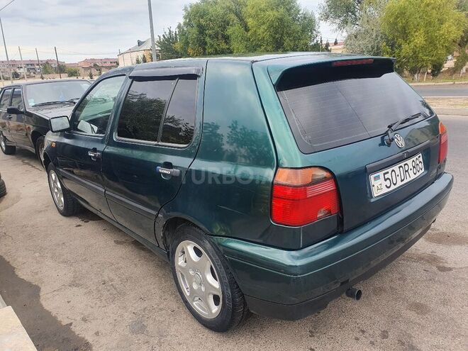 Volkswagen Golf 1996, 290,000 km - 1.8 l - Sumqayıt