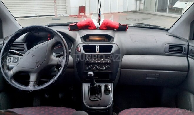 Mitsubishi  1999, 350,000 km - 2.4 l - Bakı