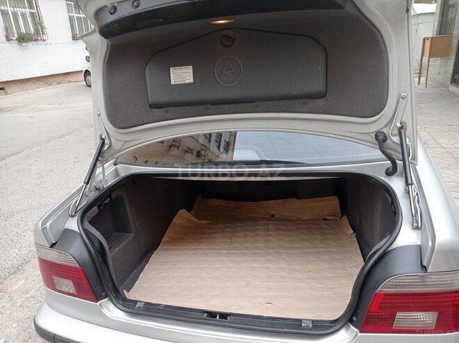 BMW 525 2002, 284,786 km - 2.5 l - Sumqayıt