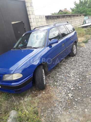 Opel Astra 1995, 310,000 km - 1.6 l - Bakı