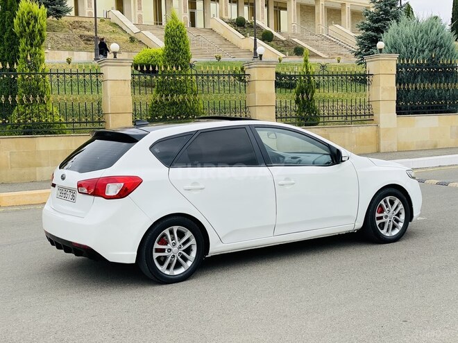 Kia Cerato 2011, 145,567 km - 1.6 л - Göygöl