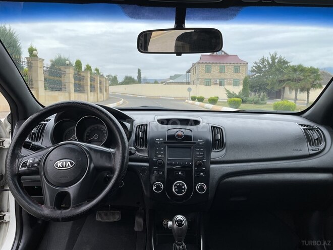 Kia Cerato 2011, 145,567 km - 1.6 л - Göygöl