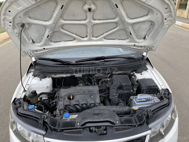 Kia Cerato 2011, 145,567 km - 1.6 л - Göygöl