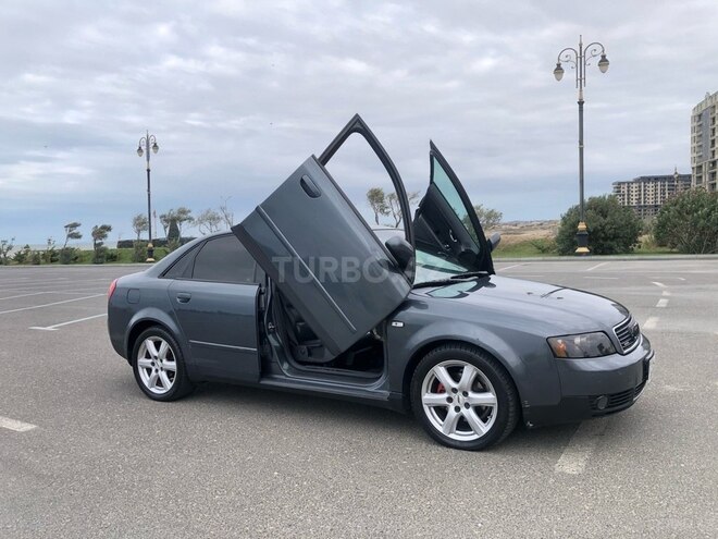 Audi A4 2003, 274,100 km - 1.8 l - Sumqayıt