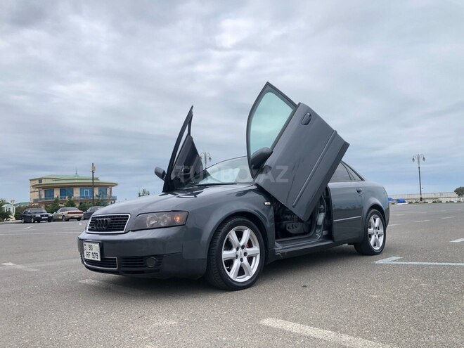 Audi A4 2003, 274,100 km - 1.8 l - Sumqayıt