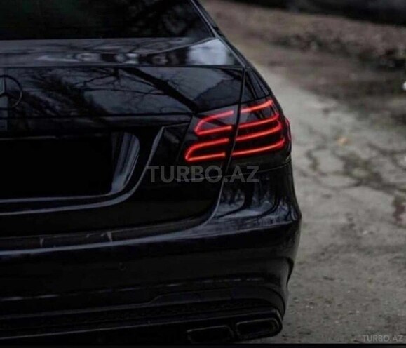 Mercedes E 220 2014, 223,856 km - 2.2 l - Bakı
