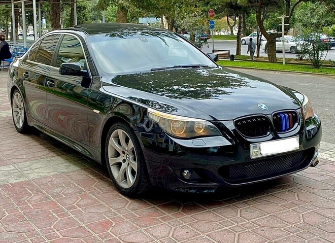 BMW 525 2007, 230,000 km - 2.5 л - Bakı