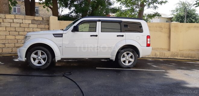 Dodge Nitro 2011, 135,000 km - 3.7 л - Bakı