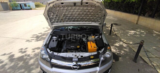 Opel Astra 2005, 180,000 km - 1.4 л - Şirvan