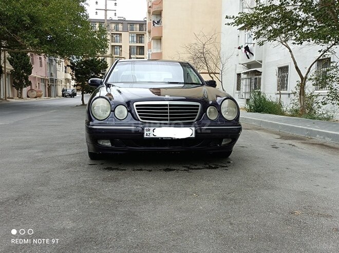 Mercedes E 240 2000, 320,000 km - 2.4 l - Bakı